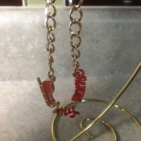 NWT🏷 Celebrate Shop Sleigh My Name Necklace - Picture 2 of 5